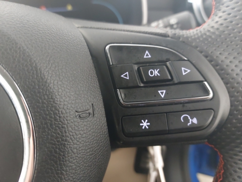 MG ZS 1.5 Hybrid Se Suv Hybrid Euro 6 Red #13