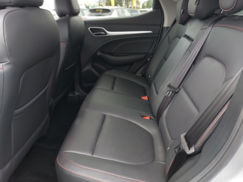 MG ZS 115Kw Trophy Ev Long Range 73Kwh Silver #6