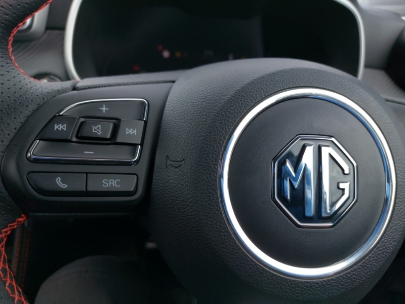 MG ZS 1.5 Hybrid Trophy Suv Hybrid Euro #12