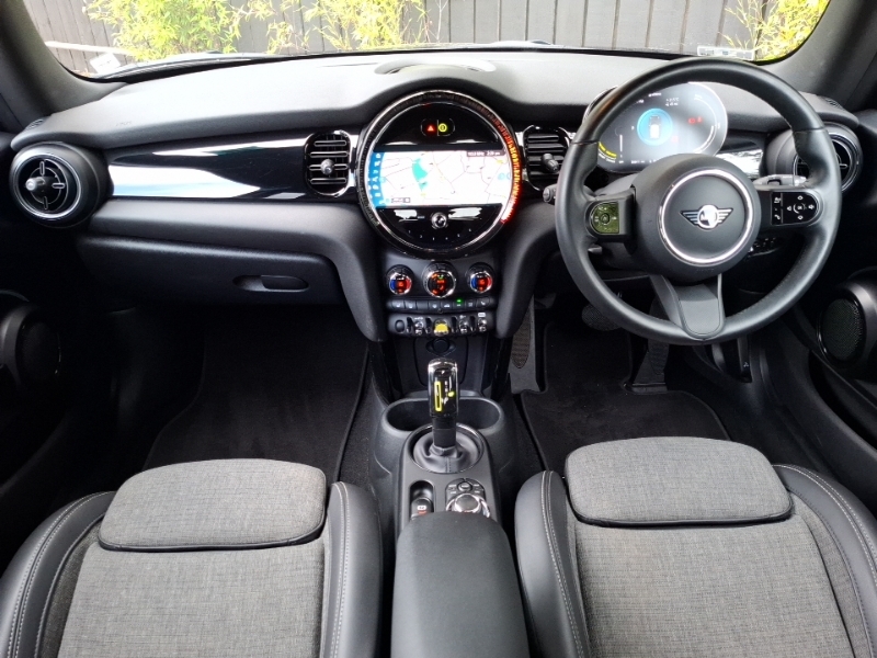 Mini Hatch 135Kw Cooper S Level 2 33Kwh ME72DOJ Black #3