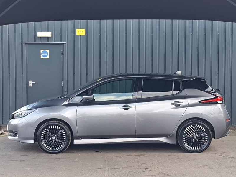 Nissan Leaf 110Kw N-connecta 39Kwh Grey #4