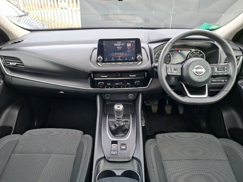 Nissan Qashqai 1.3 Dig-t Mh Acenta Premium Grey #3