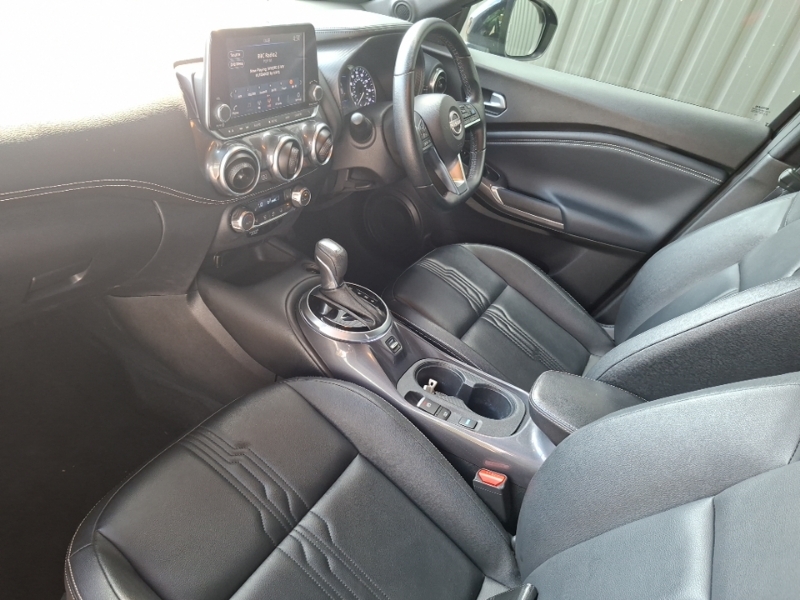 Nissan Juke 1.6 Hybrid Tekna Black #5