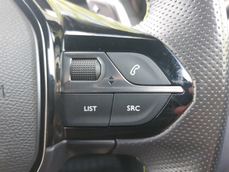 Peugeot 208 1.2 Puretech Allure Premium Eat Euro 6 Ss Red #13