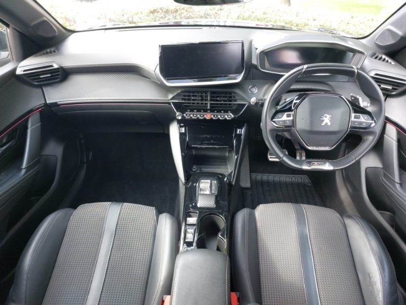Peugeot 208 1.2 Puretech Allure Premium Eat Euro 6 Ss Red #3