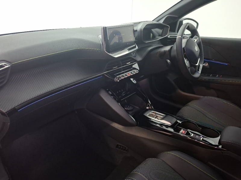 Peugeot e-208 100Kw Gt 50Kwh Black #5