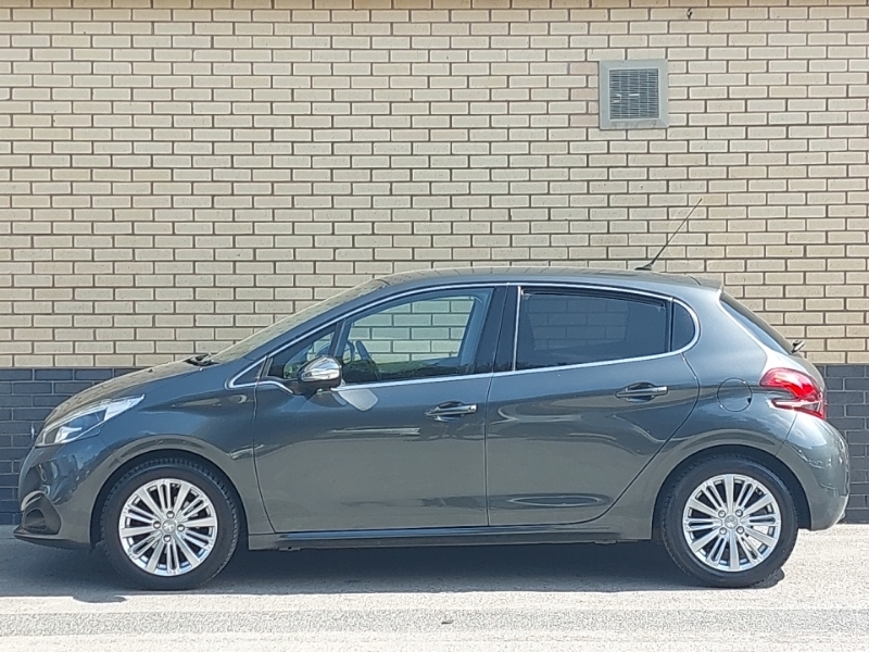 Peugeot 208 1.2 Puretech 82 Allure Grey #4