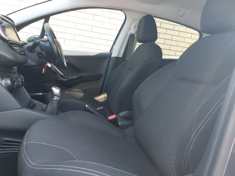 Peugeot 208 1.2 Puretech 82 Allure Grey #5
