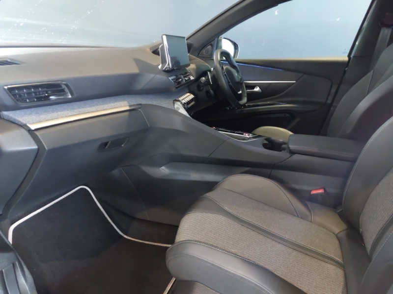 Peugeot 3008 1.5 Bluehdi Allure Premium Eat8 Grey #5