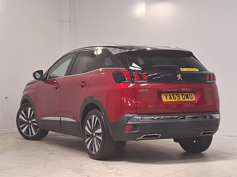 Peugeot 3008 1.6 Puretech 180 Gt Line Premium Eat8 Red #2