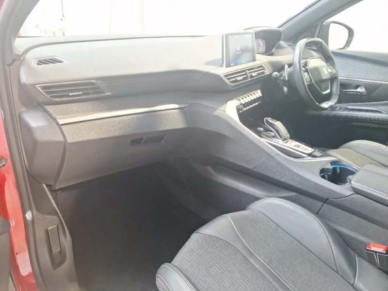 Peugeot 3008 1.6 Puretech 180 Gt Line Premium Eat8 Red #5