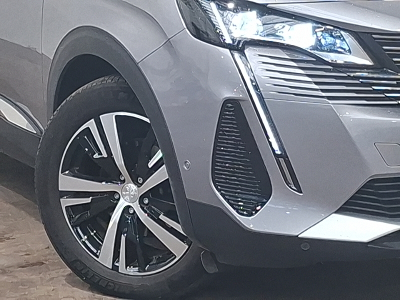 Peugeot 5008 1.2 Hybrid 136 Allure Premium E-dsc6 White #20