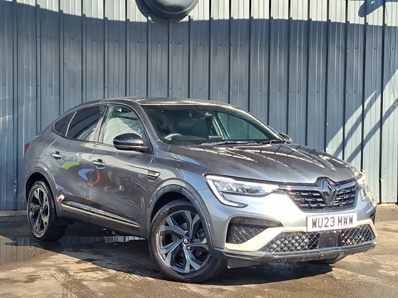 Renault Arkana 1.6 E-tech Full Hybrid 145 Engineered Grey