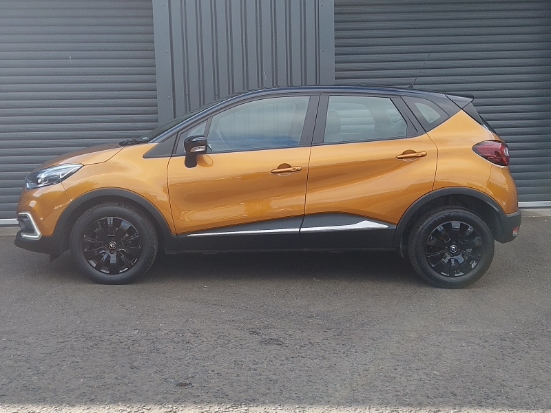 Renault Captur 0.9 Tce 90 Play Black #4