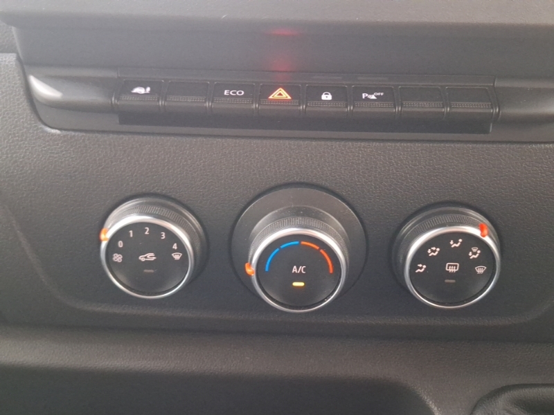 Renault Master 2.3 Dci 35 Business Fwd Lwb High Roof Euro 6 135 B White #16