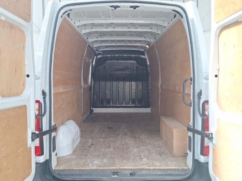 Renault Master 2.3 Dci 35 Business Fwd Lwb High Roof Euro 6 135 B White #18