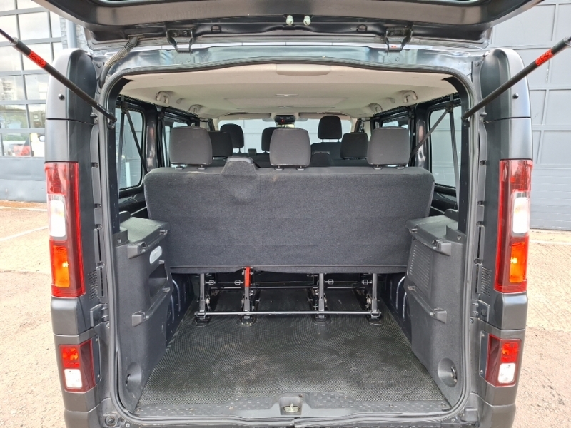 Renault Trafic Dci Energy 30 Business Lwb Low Roof Ac Euro 6 U White #18