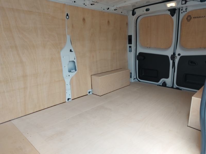 Renault Trafic Ll30 Blue Dci 150 Advance Safety Van Eag9 White #6