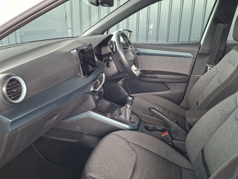Seat Arona 1.0 Tsi 110 Xperience White #5