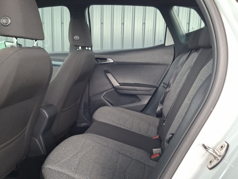 Seat Arona 1.0 Tsi 110 Xperience White #6