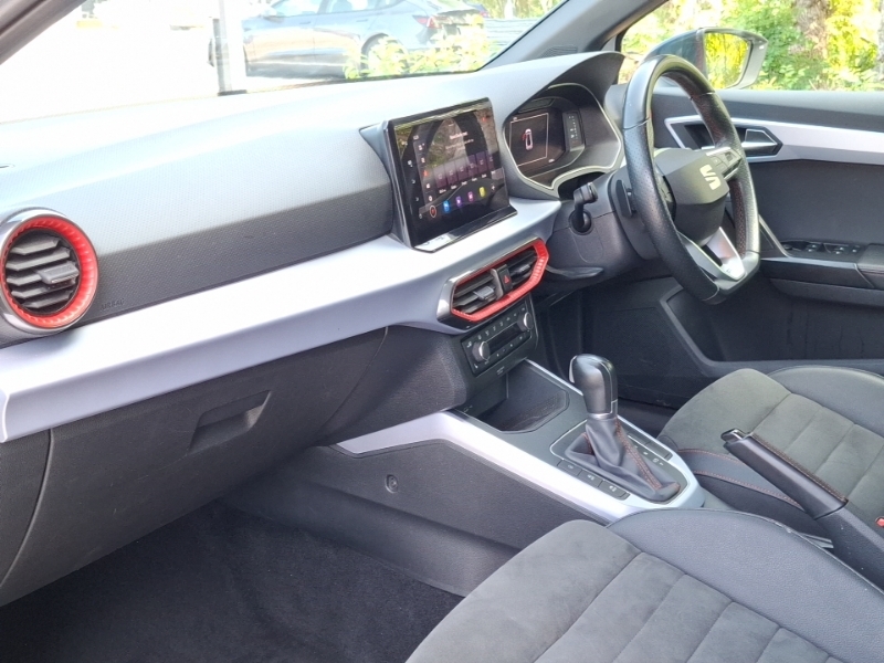 Seat Arona 1.0 Tsi 115 Fr Sport Dsg White #4