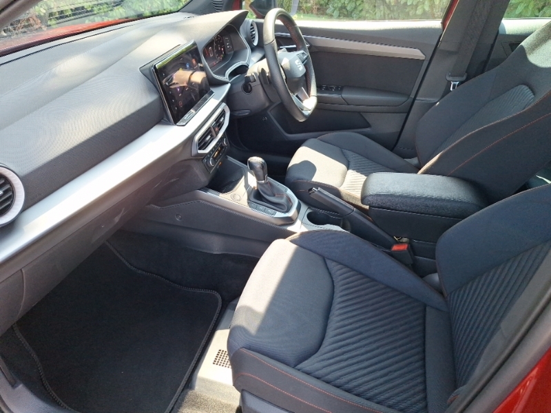 Seat Arona 1.0 Tsi 115 Fr Limited Edition Dsg Red #5