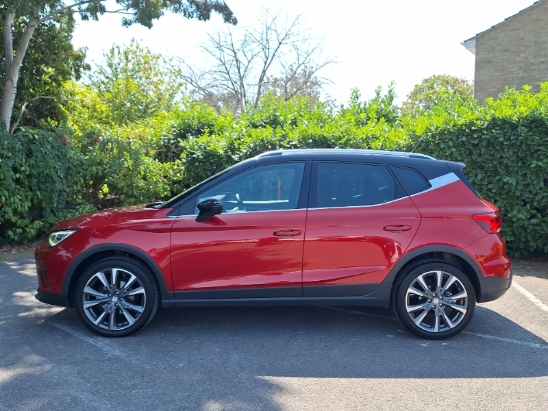 Seat Arona 1.0 Tsi 115 Fr Limited Edition Dsg Red #4