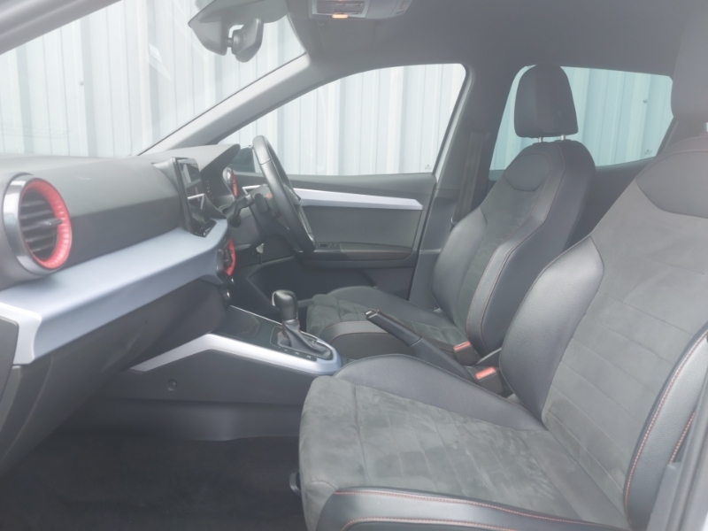 Seat Arona 1.0 Tsi 115 Fr Sport Dsg Silver #5