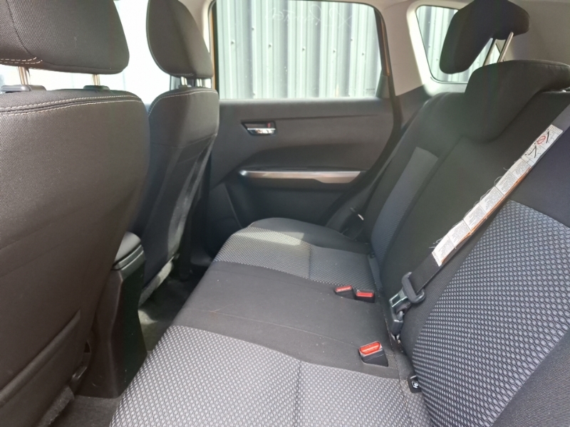Suzuki Vitara 1.4 Boosterjet 48V Hybrid Sz-t Yellow #5