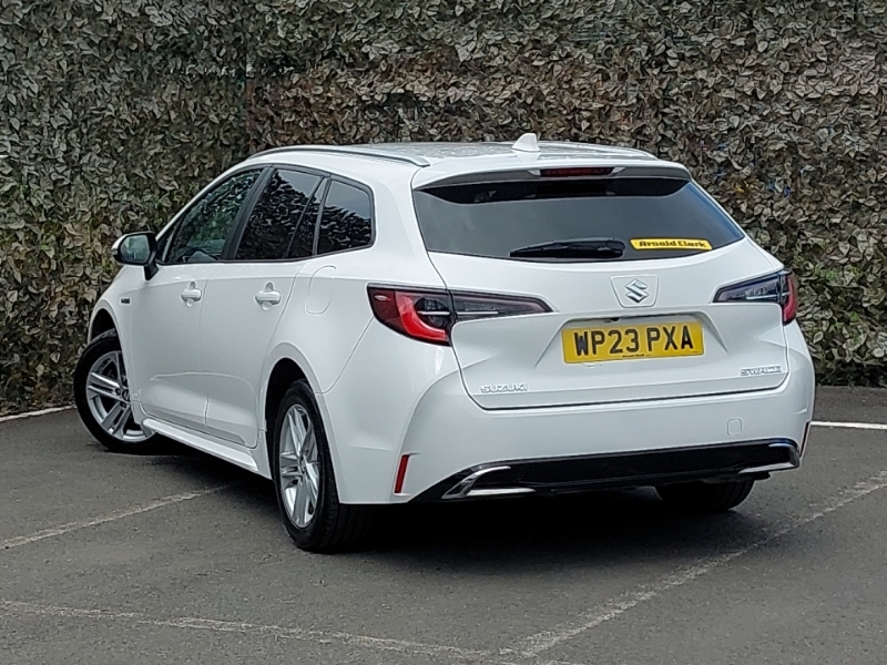 Suzuki Swace 1.8 Hybrid Motion Cvt White #2