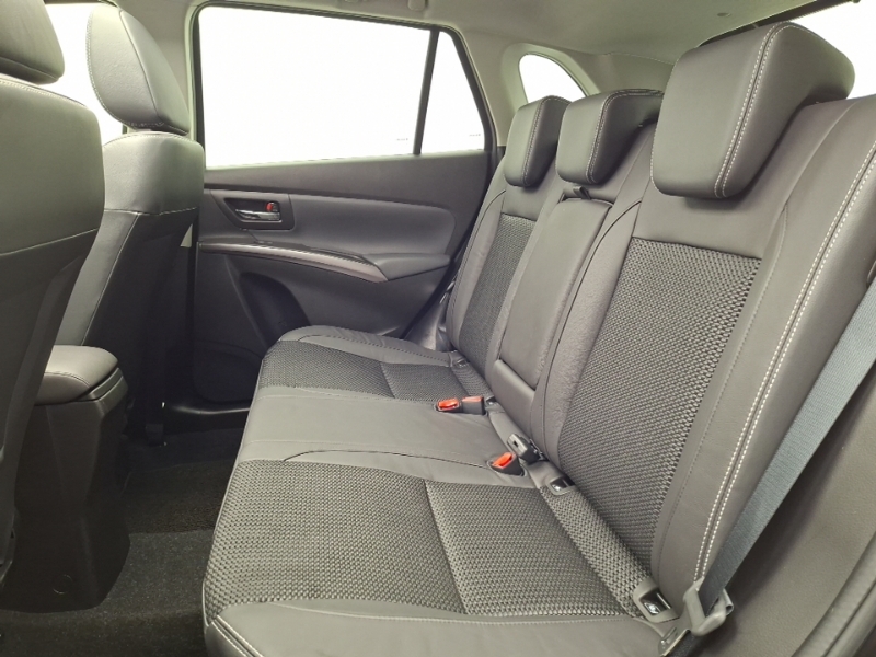 Suzuki S Cross 1.4 Boosterjet 48V Hybrid Ultra Allgrip Black #6