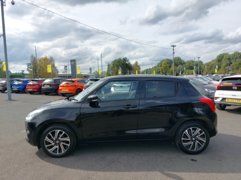Suzuki Swift 1.2 Dualjet 83 12V Hybrid Sz5 Black #4