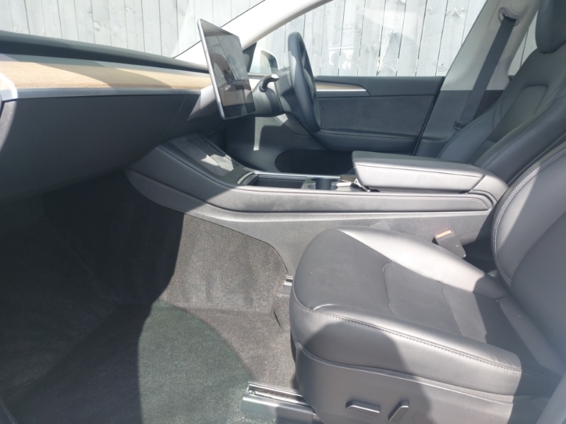 Tesla Model Y Long Range Awd WU23EPC White #5