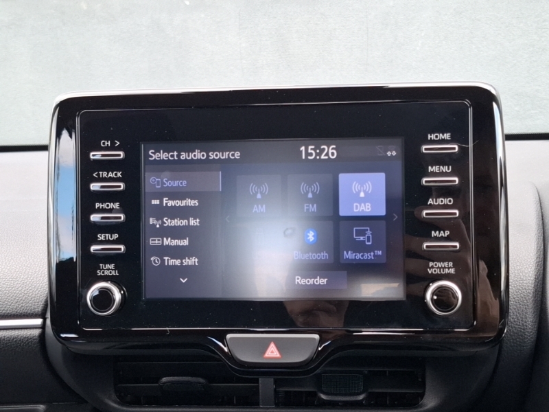 Toyota Yaris 1.5 Vvt-h Gr Sport Hatchback Hybrid E-c Grey #15