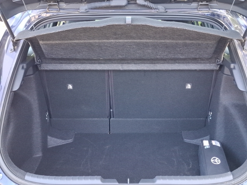 Toyota Corolla 1.8 Vvt-i Hybrid Commercial Black #18
