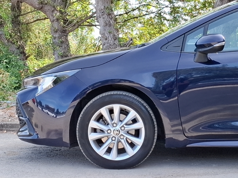 Toyota Corolla 1.8 Vvt-i Hybrid Commercial Black #19