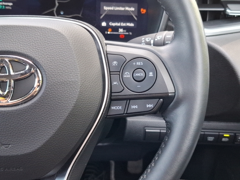 Toyota Corolla 1.8 Vvt-i Hybrid Commercial Black #13