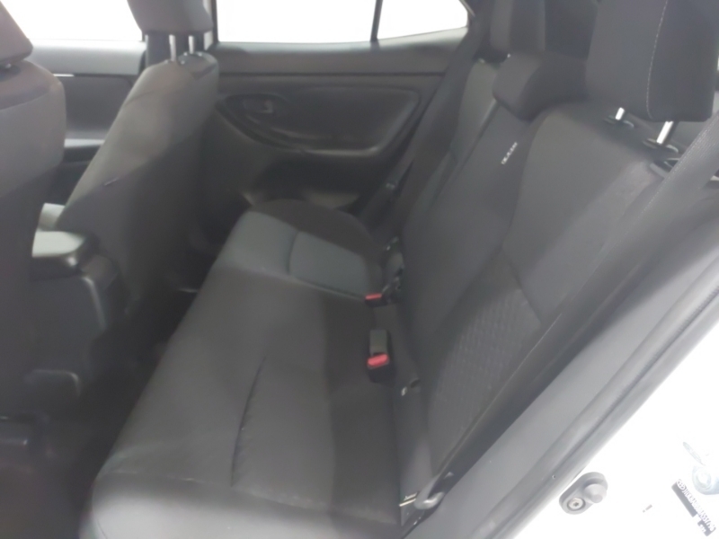 Toyota Yaris Cross 1.5 Hybrid Design Cvt White #6