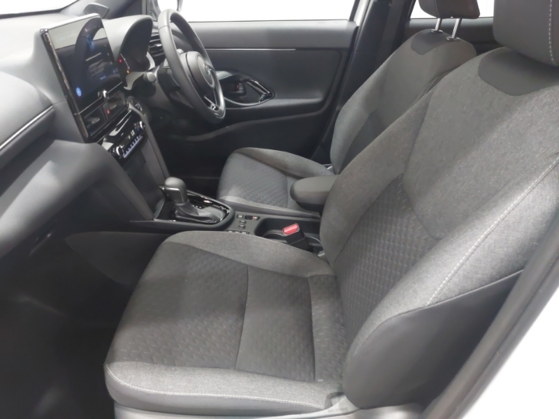 Toyota Yaris Cross 1.5 Hybrid Design Cvt White #5