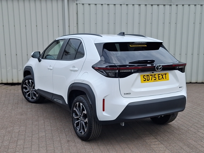 Toyota Yaris Cross 1.5 Hybrid Design Cvt White #2