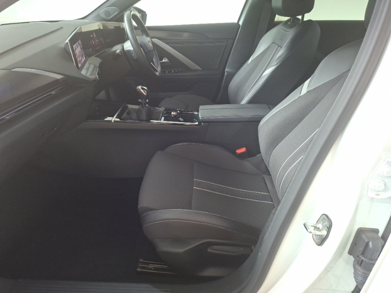Vauxhall Astra 1.2 Turbo 130 Gs White #5