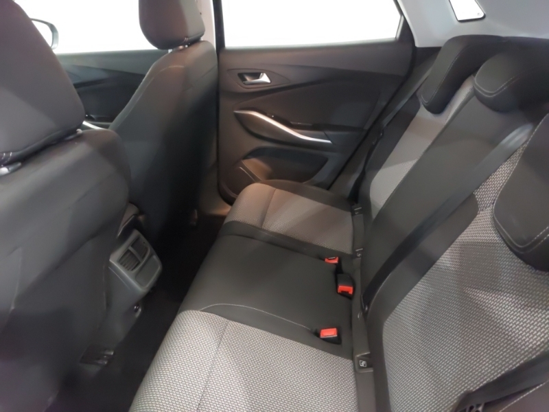 Vauxhall Grandland X 1.5 Turbo D Se Black #6