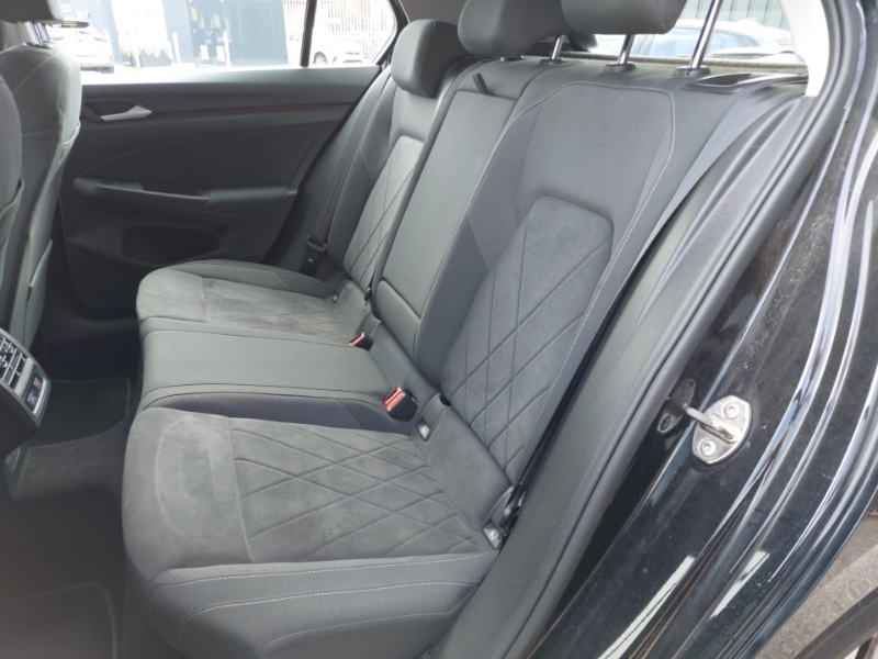 Volkswagen Golf Life 1.5 Tsi 130Ps 6-Speed Grey #6