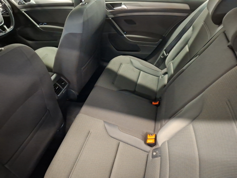 Volkswagen Golf 1.6 Tdi 110 Match Edition Silver #6