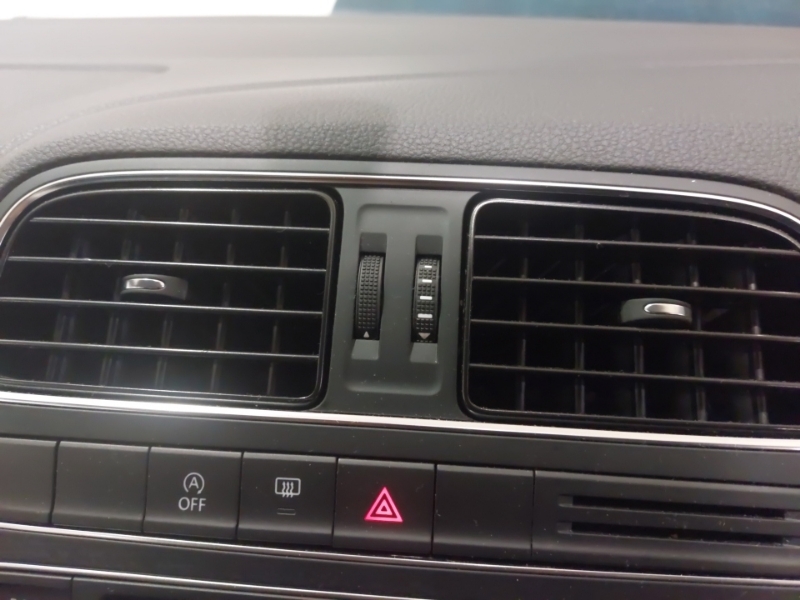 Volkswagen Polo New Match 1.0 75Ps 5-Speed White #9