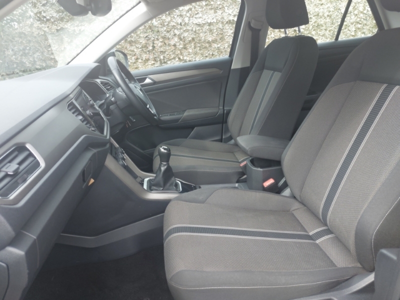 Volkswagen T-Roc 1.0 Tsi 110 Se Grey #5
