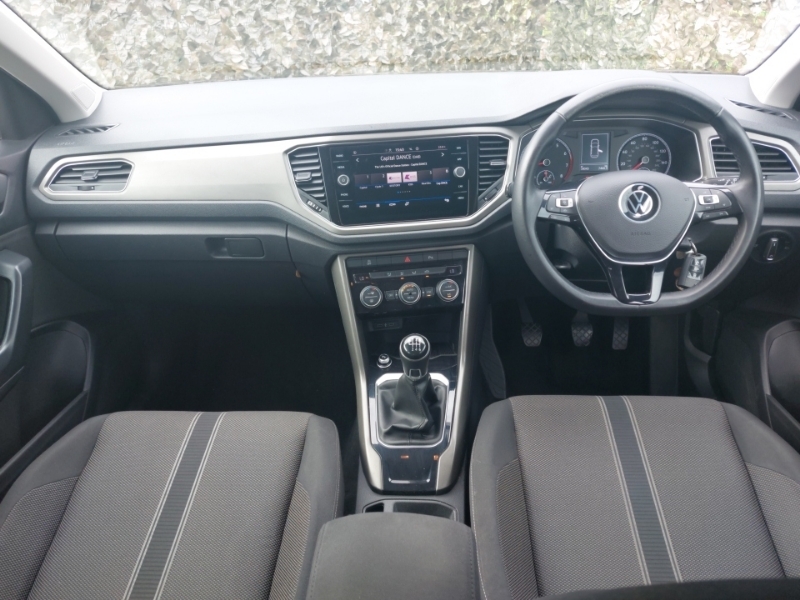 Volkswagen T-Roc 1.0 Tsi 110 Se Grey #3
