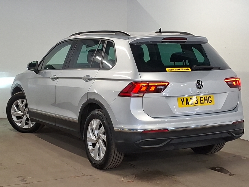 Volkswagen Tiguan 2.0 Tdi Life Silver #2