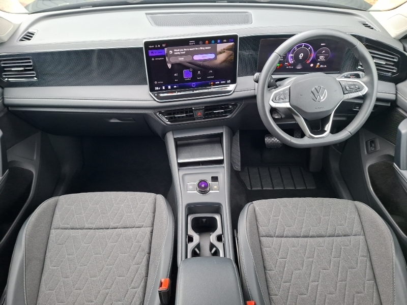 Volkswagen Tiguan 2.0 Tdi Match Dsg YE25ZRZ Black #3