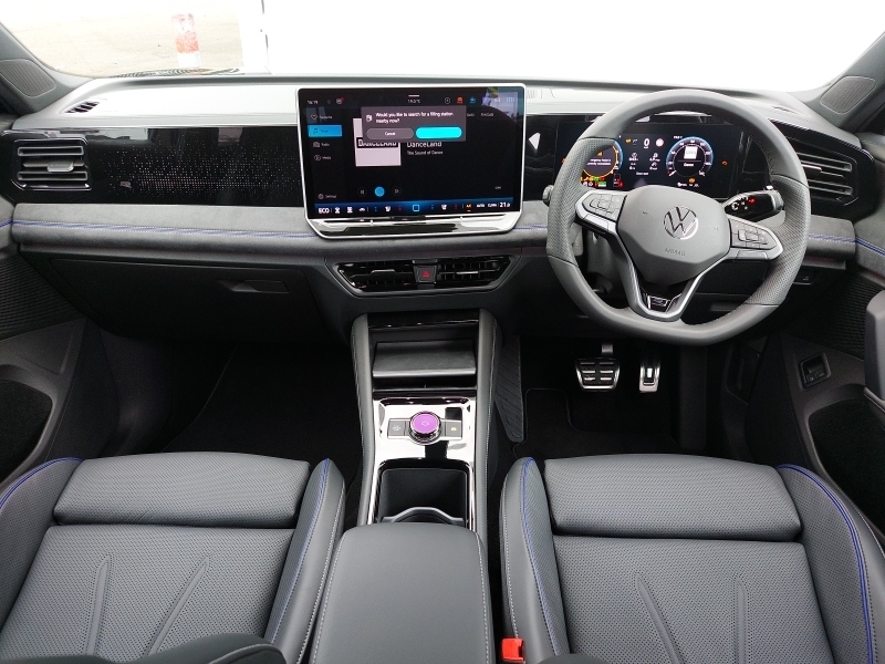 Volkswagen Tiguan 1.5 Etsi 150 Black Edition Dsg Black #3